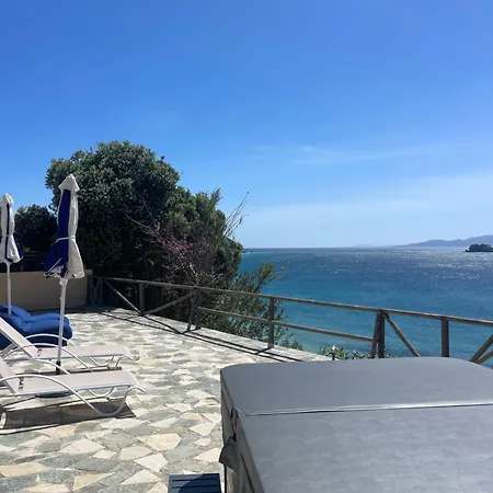 Seethesea Villa *