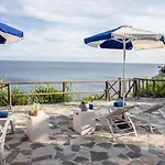 Seethesea Villa *